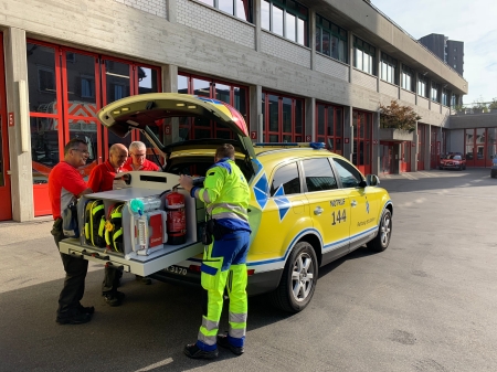 Schulung am Notarztfahrzeug