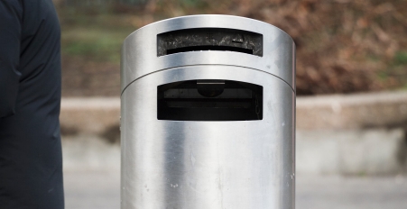 Symbolbild Abfalleimer