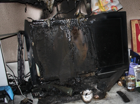 Brand im Mehrfamilienhaus