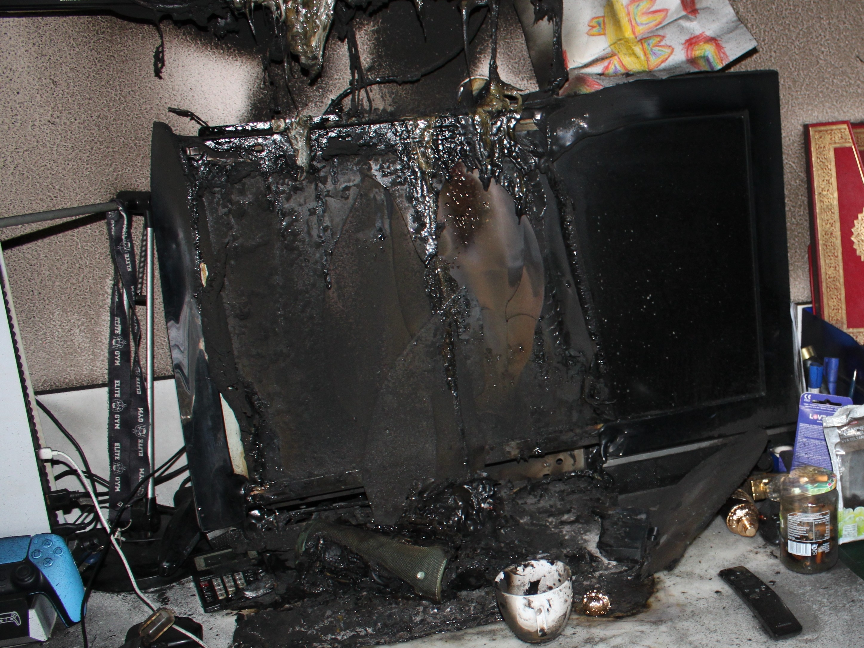 Brand im Mehrfamilienhaus