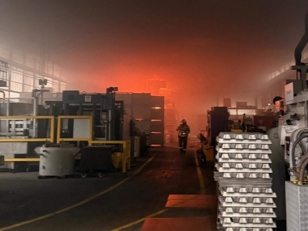 Brand in Industriegebiet